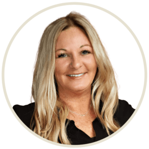 Tracylynn, an expanded function dental assistant at 21st Century Dental